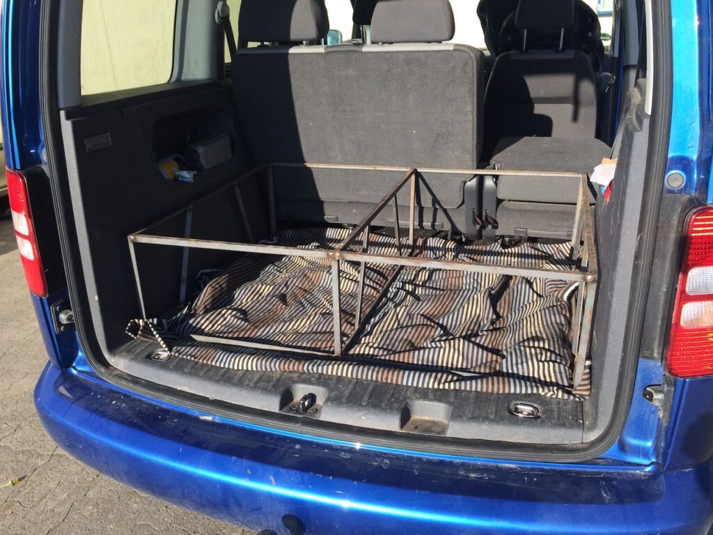 VW Caddy Bett 2017