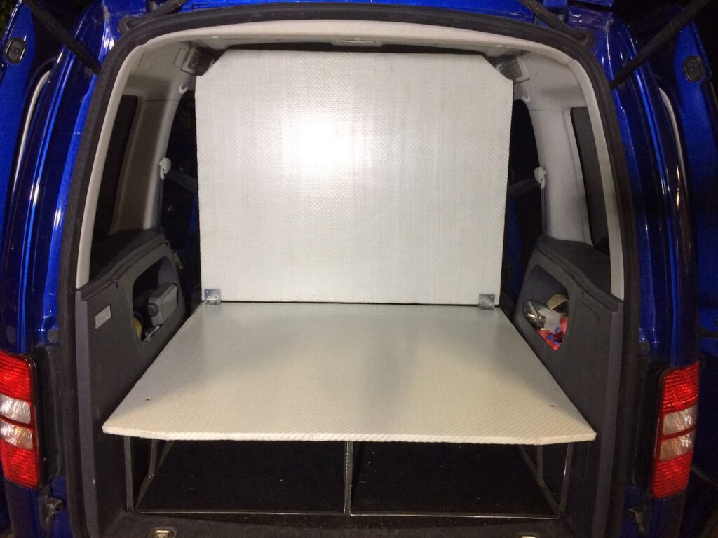 VW Caddy Bett 2017